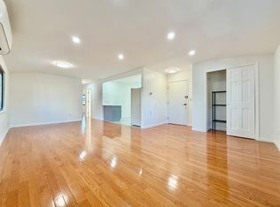 216 Monahan Ave #2F, Staten Island, NY 10314