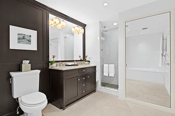 Sold by Douglas Elliman | media 29