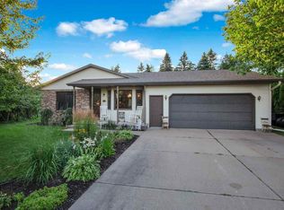 1930 Tamarack St, Plover, WI 54467