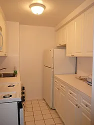 Rented by Classic Marketing- 530 Park1