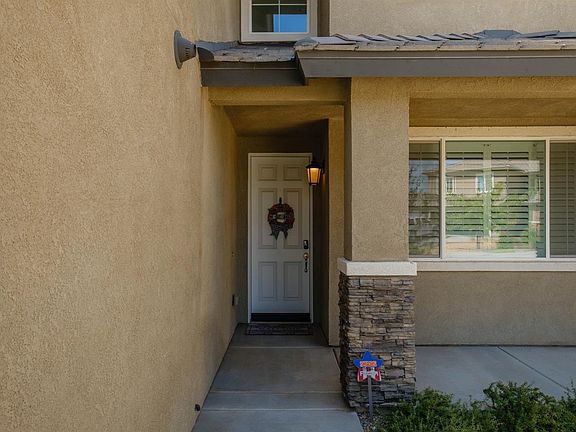 4th image of 13713 Polk Ct