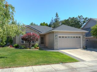 672 Ridgeway Ave, Central Pt, OR 97502