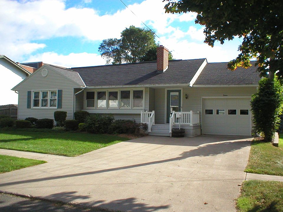 1st image of 12 Elmwood Ave