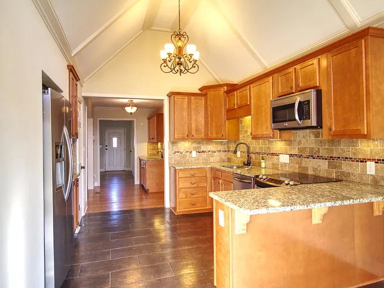 2220 Lenox Rd NE — Photo 10