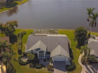 3881 Spring Garden Ln, Estero, FL 33928