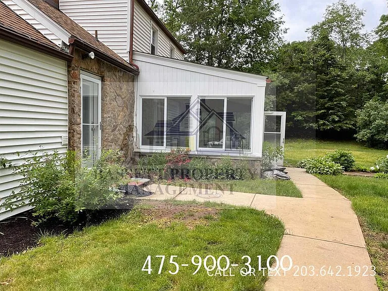 2281 Ridge Rd — Photo 10