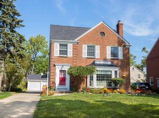 16812 Fischer Rd, Lakewood, OH 44107