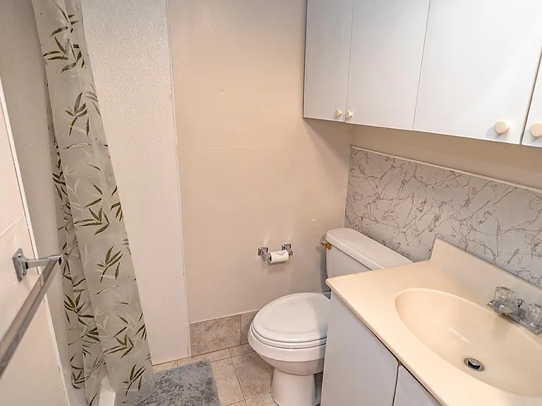4010 Teri Ln — Photo 15