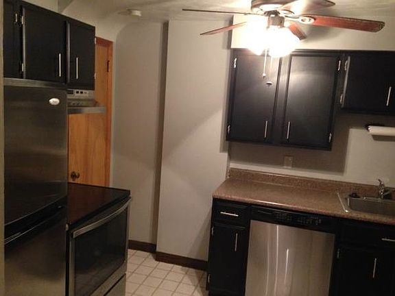 Newer Kitchen, with dishwasher and garbage disposal