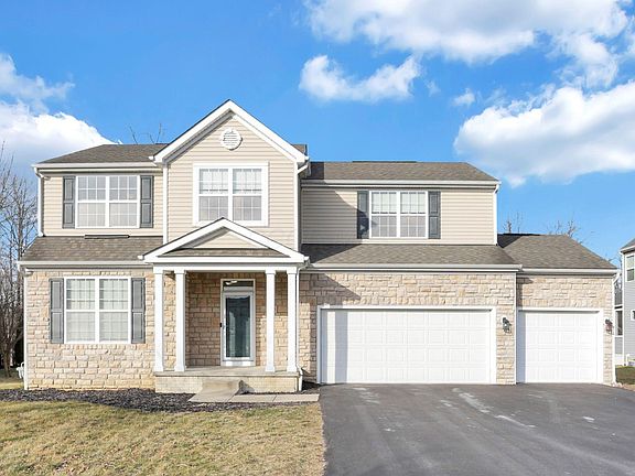 3rd image of 955 Kentucky Cir