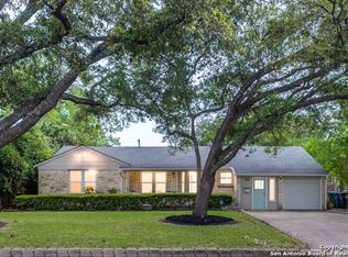 240 Calumet Pl, San Antonio, TX 78209