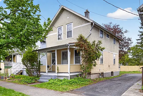721 W Court St Photo 1