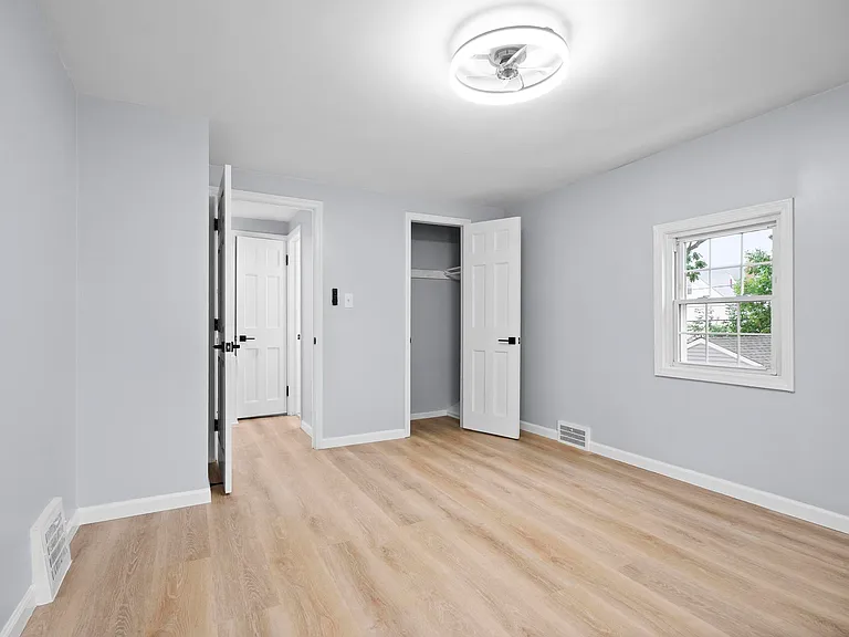 3742 E Antisdale Rd — Photo 16
