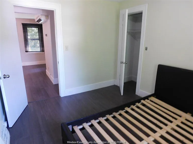 2246 Mercer St #UPPER — Photo 6