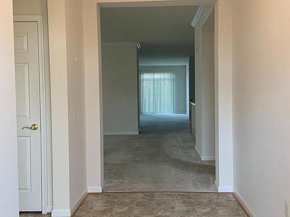 5th image of 9523 Eredine Way