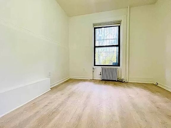5th image of 308 Prospect Ave APT 3R