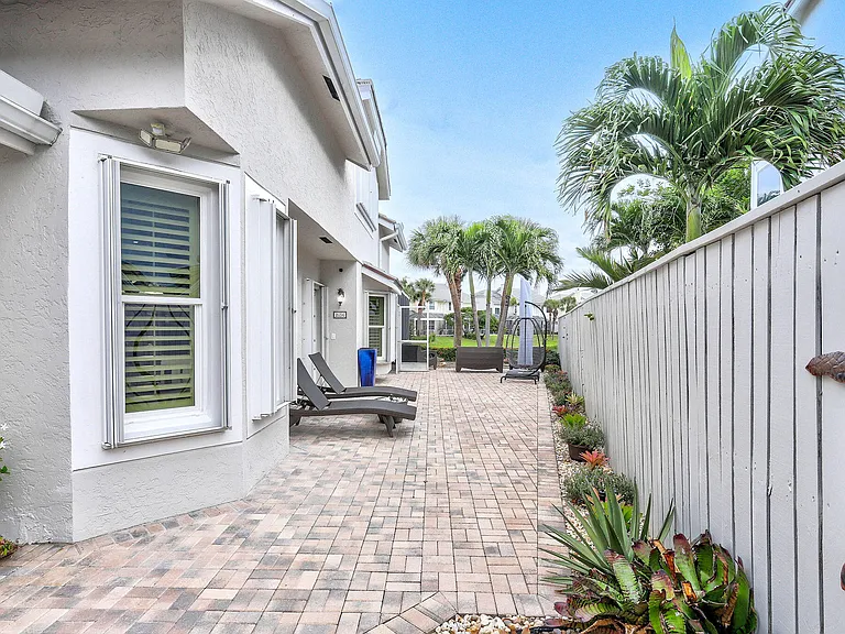 2056 Windward Way — Photo 41