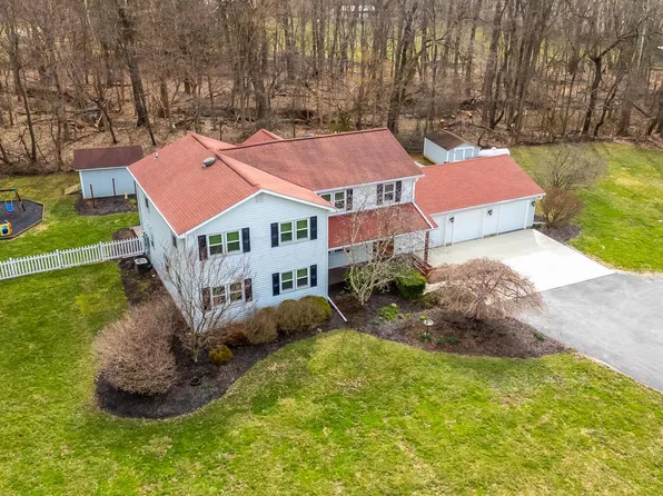 4344 Hazelton Etna Rd, Johnstown, OH 43031
