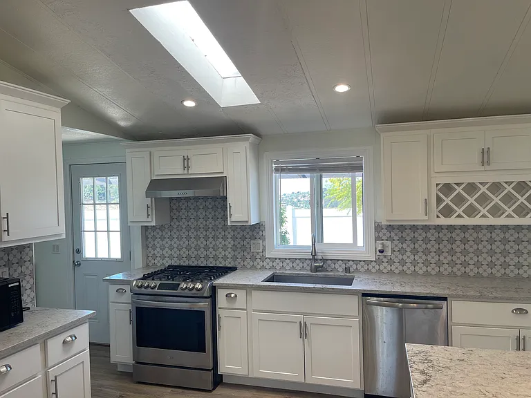 W Lilac Rd W — Photo 14
