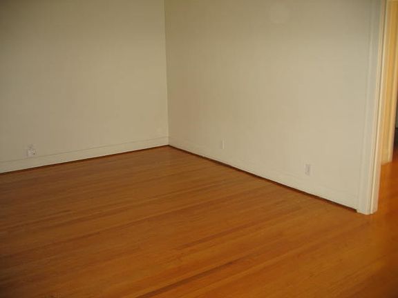 3rd image of 169 Homestead Ave #2