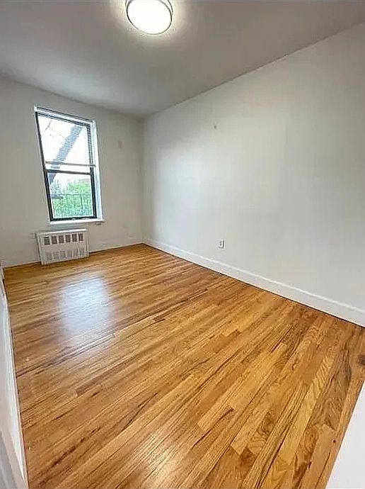 2nd image of 1656 Saint Johns Pl APT 3C