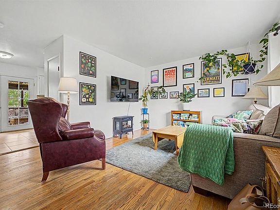 3rd image of 1521 Lamplighter Drive