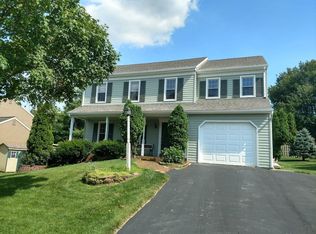 1550 Braxton Dr, Lancaster, PA 17602