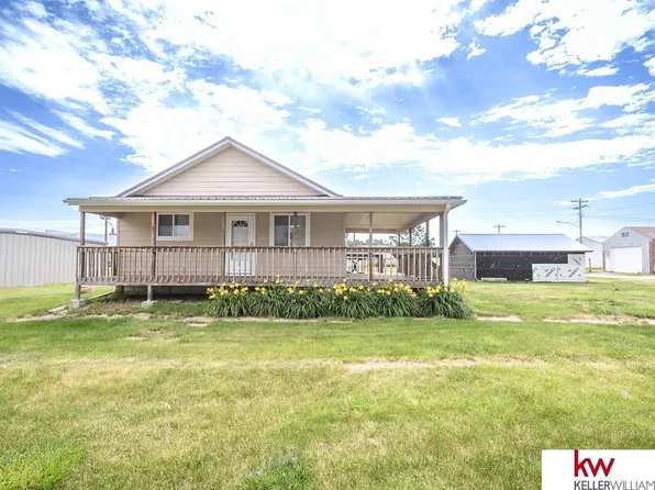 120 S Holdrege St, Lawrence, NE 68957