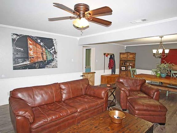 4th image of 2505 Shenandoah Dr