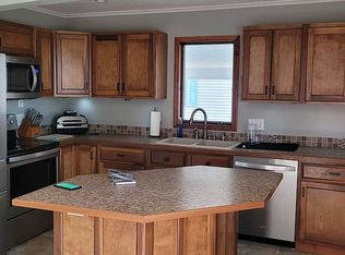252 N Walnut St, Saint Henry, OH 45883