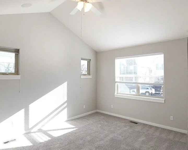 2657 Ulster St — Photo 5
