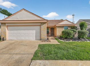11842 S Fairhollow Ln, Houston, TX 77043