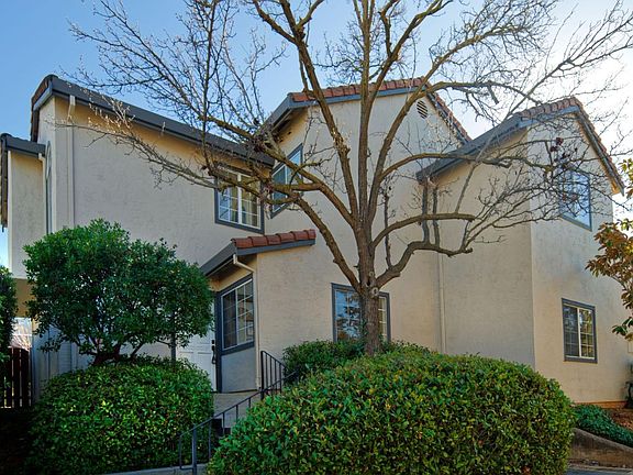 2nd image of 1082 Almaden Village Ln
