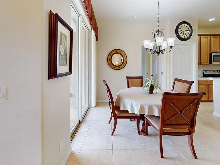11462 Saffron Ct — Photo 13