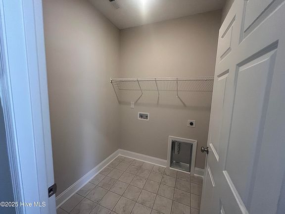 5th image of 133 Dallas Drive