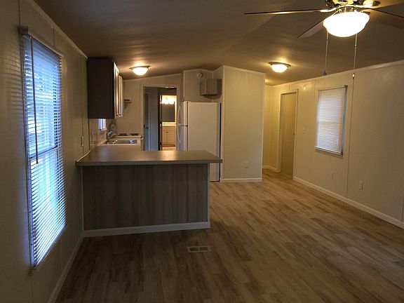 3rd image of 204 Briarmead Dr Lot 58