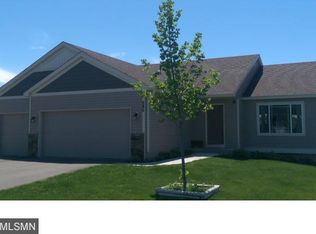 885 Fox Ct, Nya, MN 55397