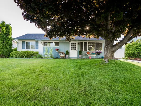 1220 Merrett Dr, Idaho Falls, ID 83404