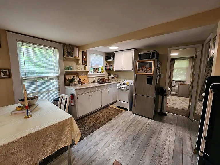 3411 Heyward St #B — Photo 11