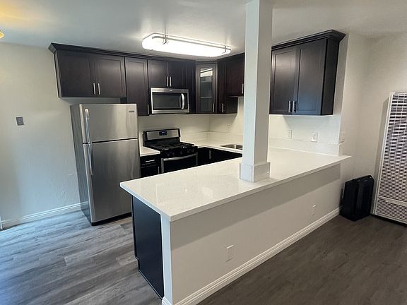 2nd image of 1305 N Garfield Ave #16