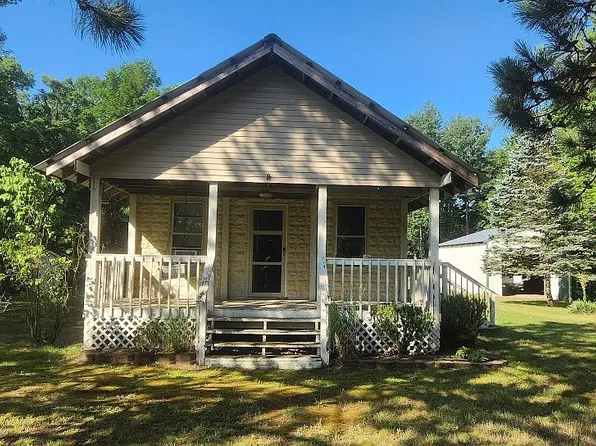 68687 M 43, South Haven, MI 49090