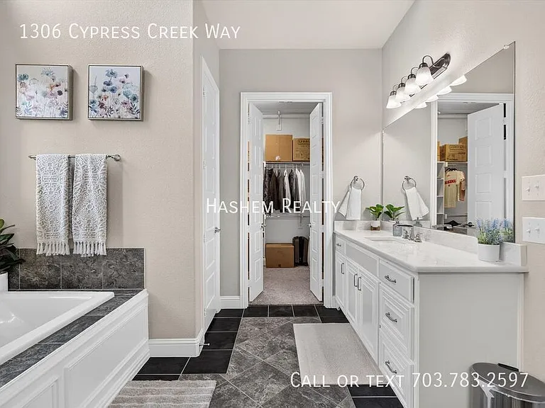 1306 Cypress Creek Way — Photo 33