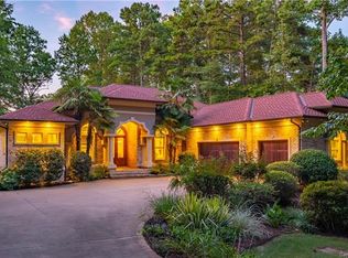 16108 N Point Rd, Huntersville, NC 28078