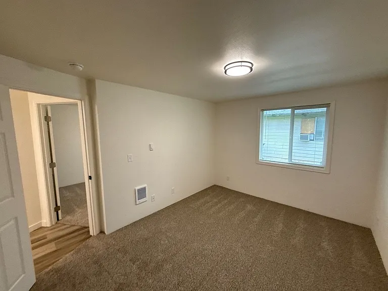 4435 Campbell Dr SE — Photo 16
