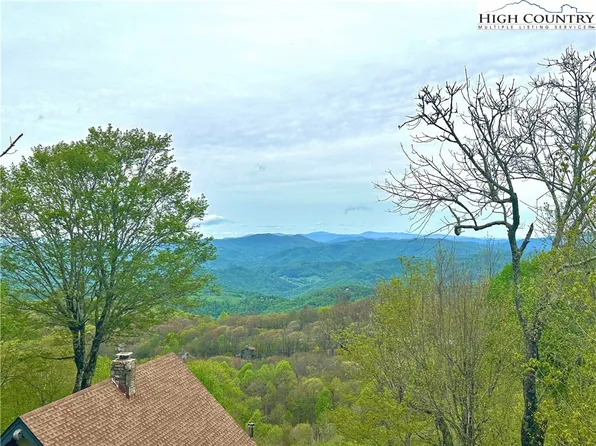 106 Pinnacle Ridge Road, Beech Mountain, NC 28604