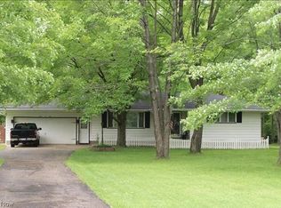 705 Airport Rd NW, Warren, OH 44481