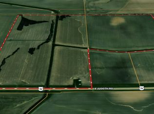 36 High Way, Hume, IL 61932