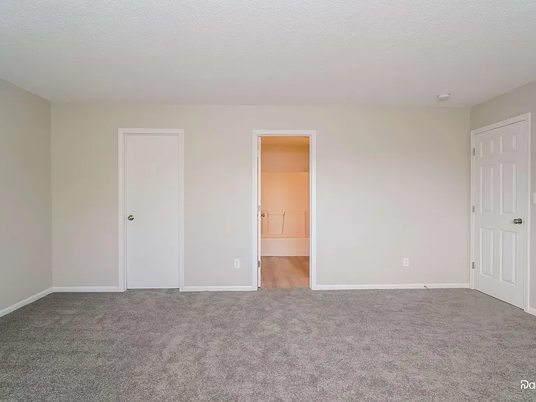 6730 Townsend Way — Photo 14