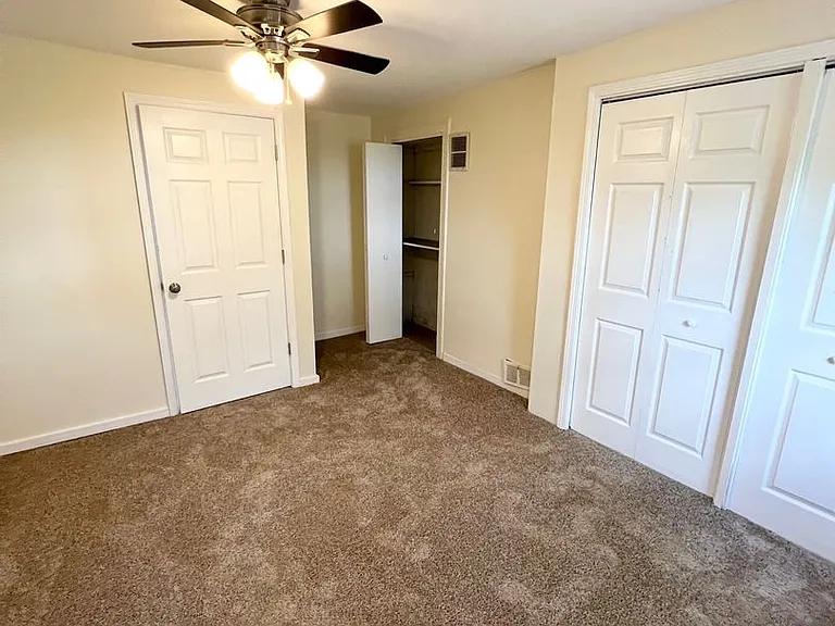 4723 Lorigan St — Photo 9