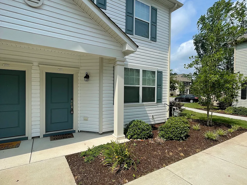 2321 Alcott Way